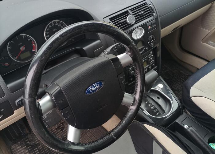 Grajewo ogłoszenia: Sprzedam samochód w automacie 2001r.
Silnik i skrzynia biegów...